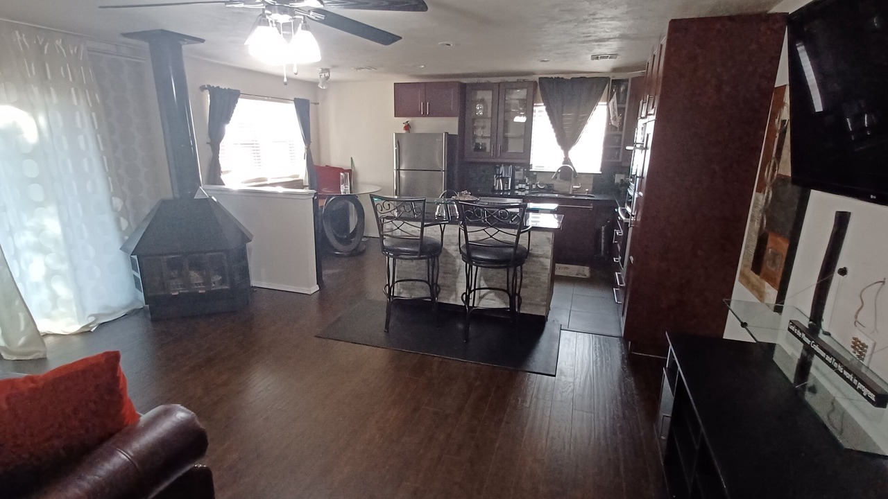 Photo of Livingroom in Central Oklahoma City