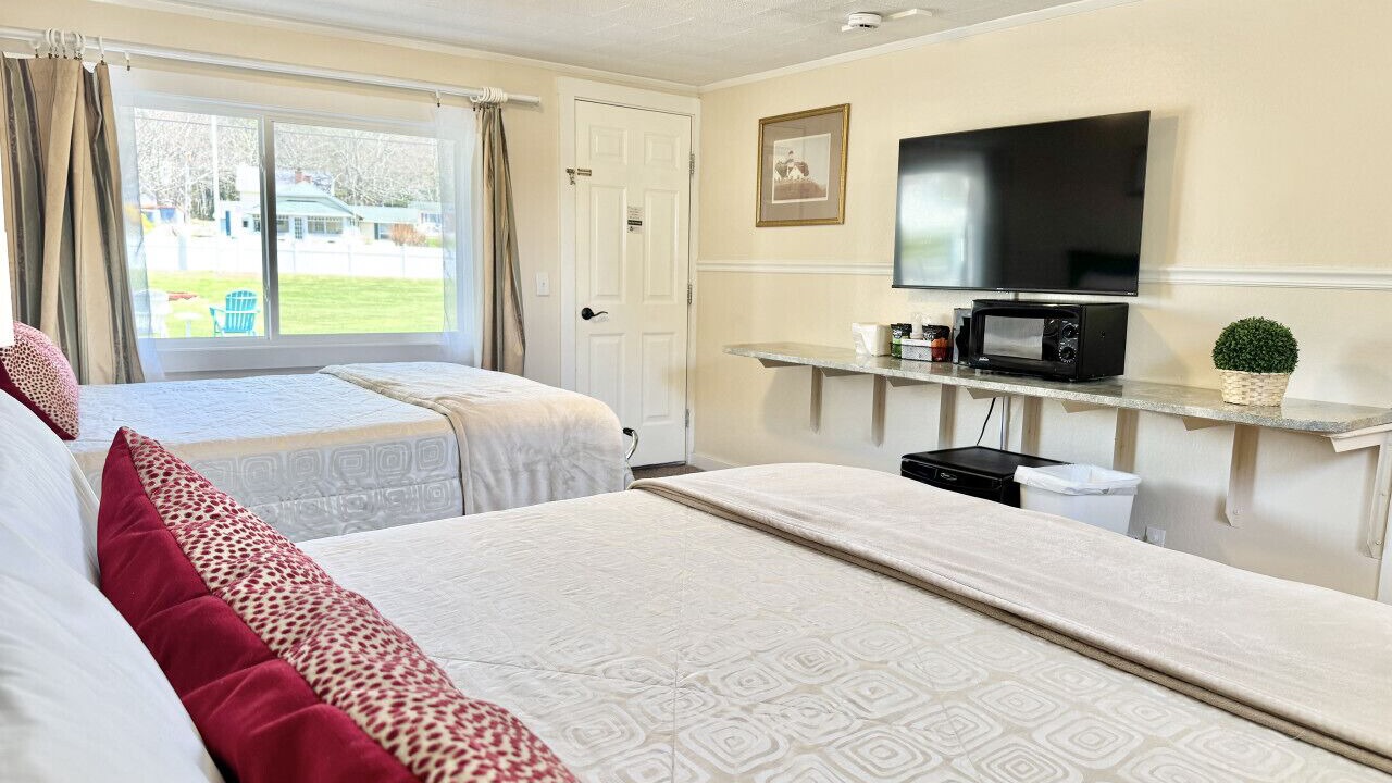 Photo of Bedroom in Hulls Cove