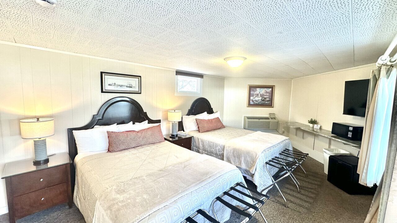 Photo of Bedroom in Hulls Cove