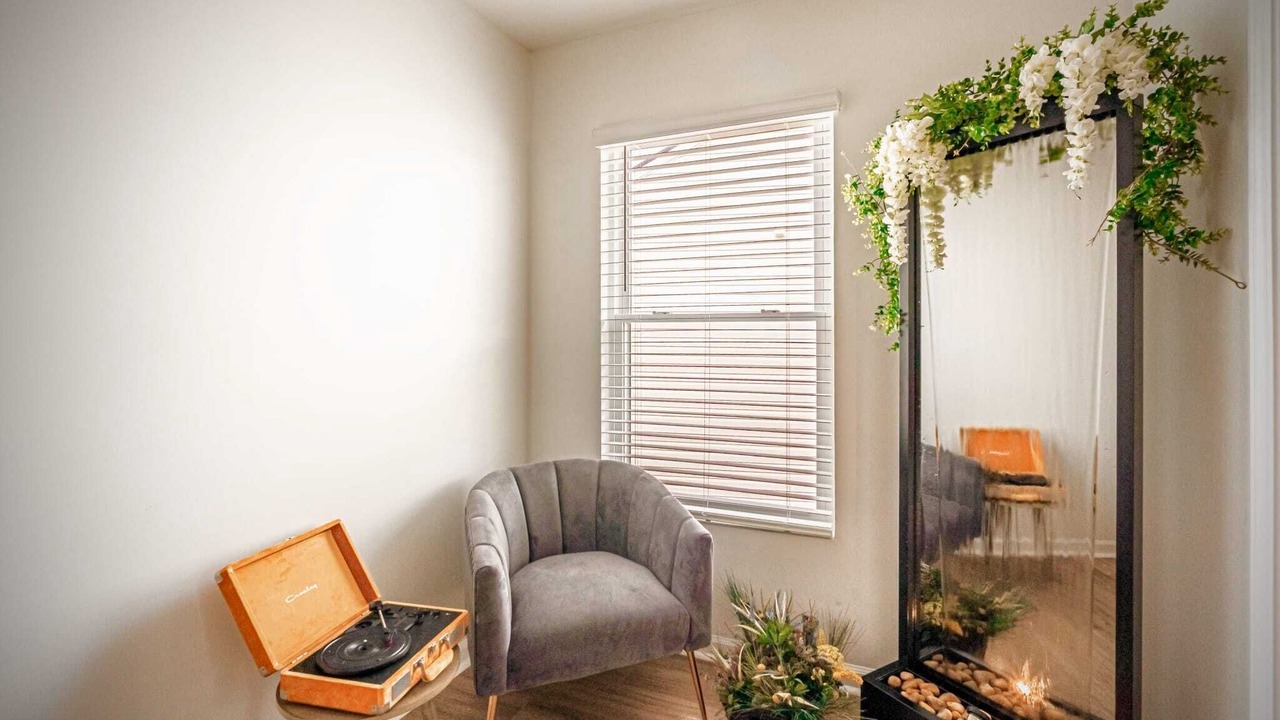 Photo of Livingroom in Beech Island