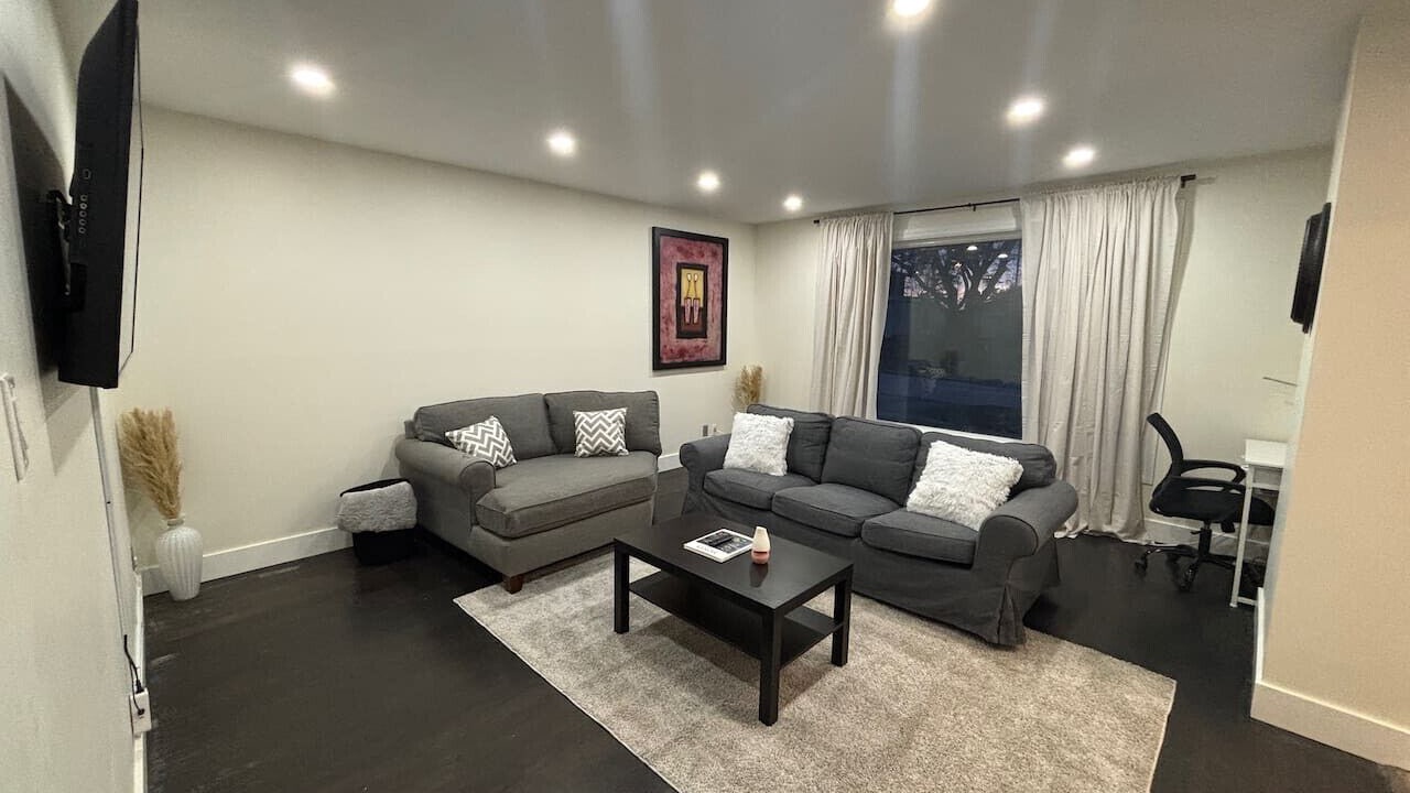 Photo of Bedroom in Pickering