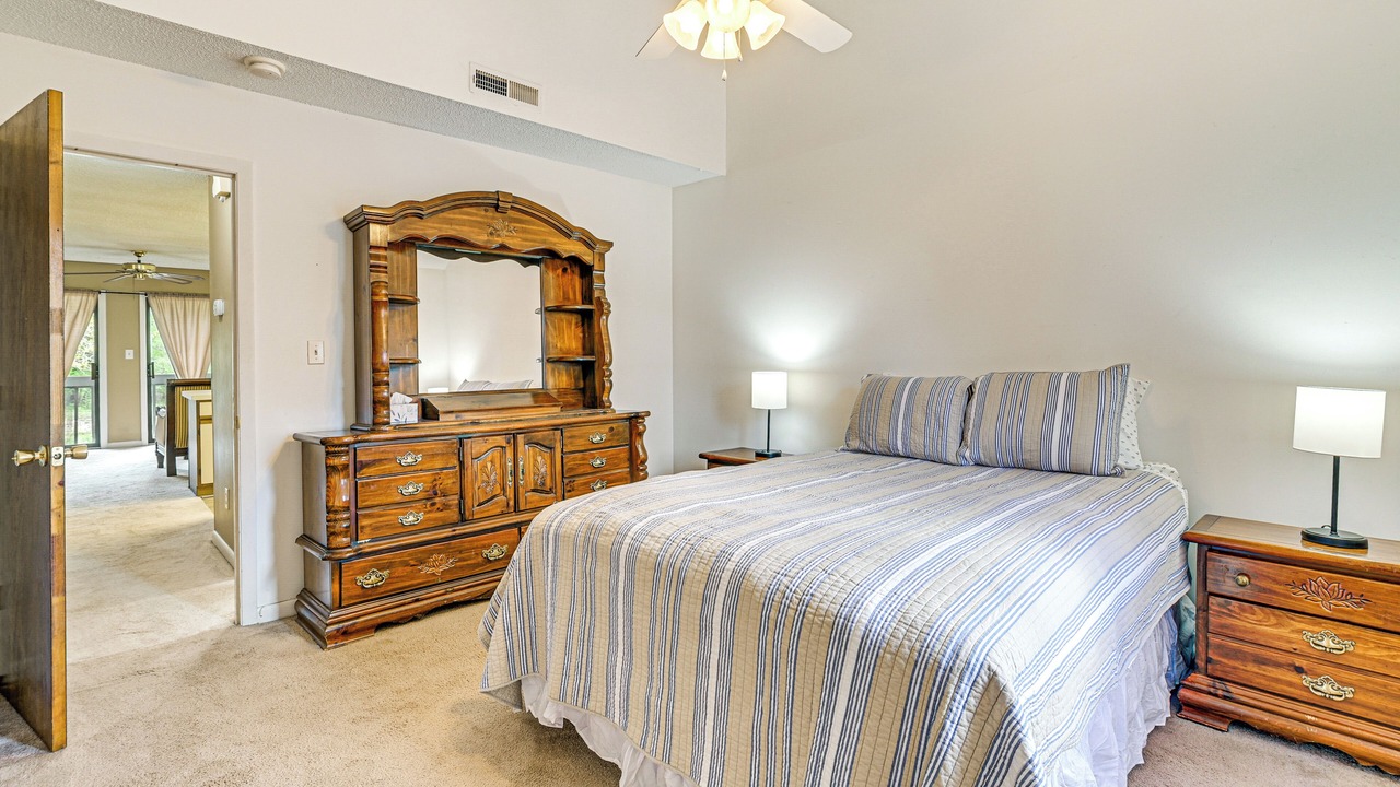 Photo of Bedroom in Surfside Beach