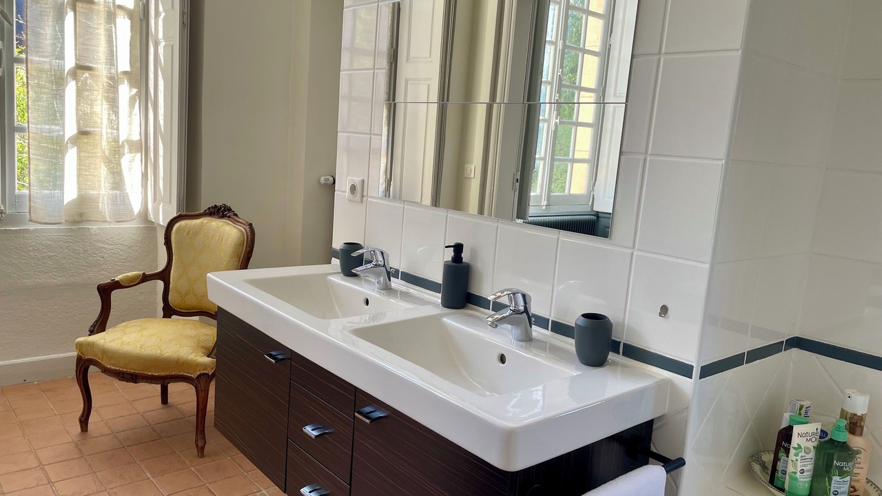 Photo of Bathroom in Semur-en-Auxois