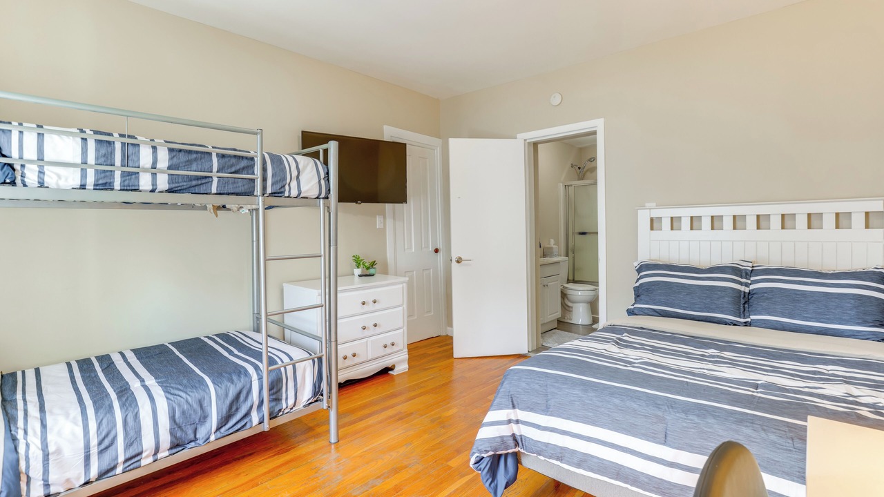 Photo of Others in Seneca Falls