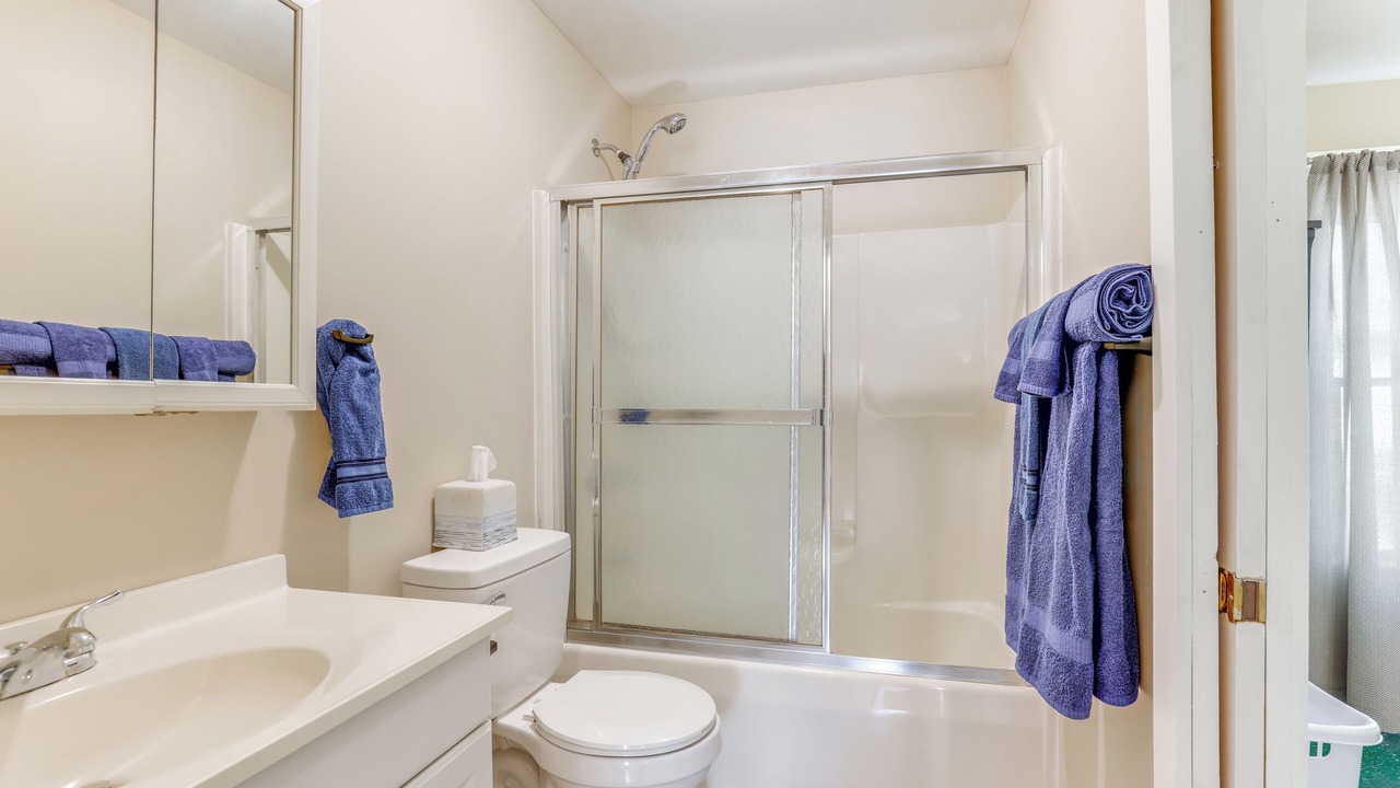 Photo of Bathroom in Seneca Falls