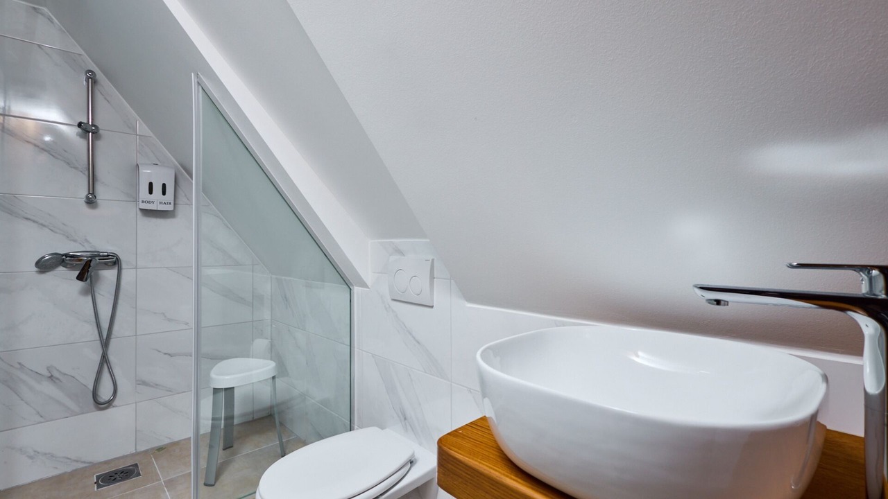 Photo of Bathroom in Sisak