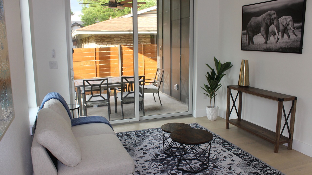 Photo of Livingroom in Highland