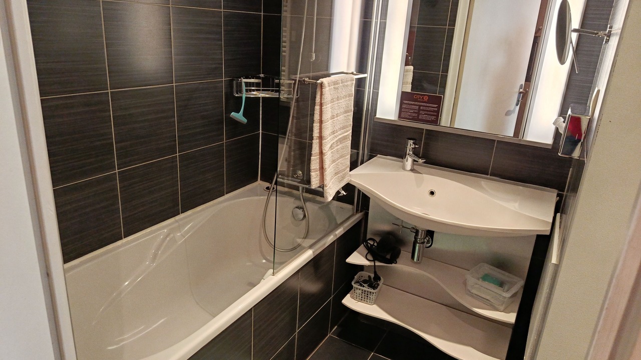 Photo of Bathroom in Quartier du vieux cimetiere