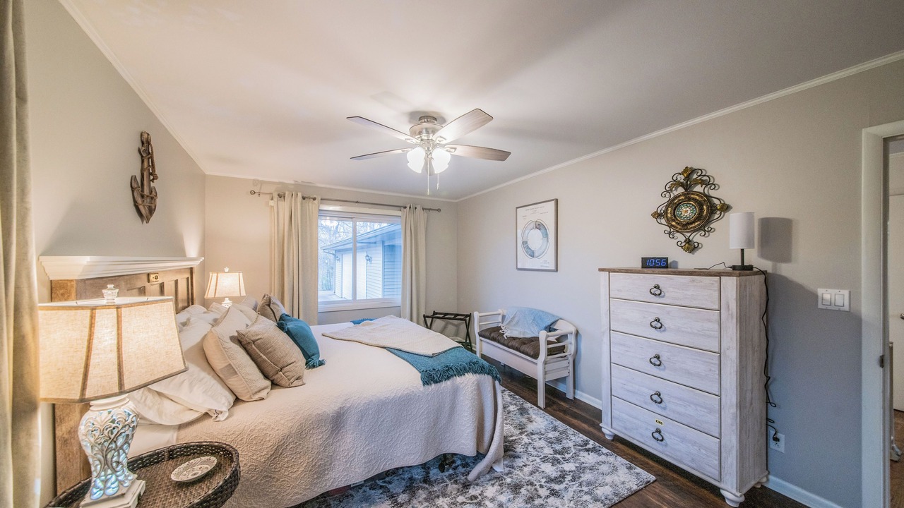 Photo of Bedroom in Gilbertsville