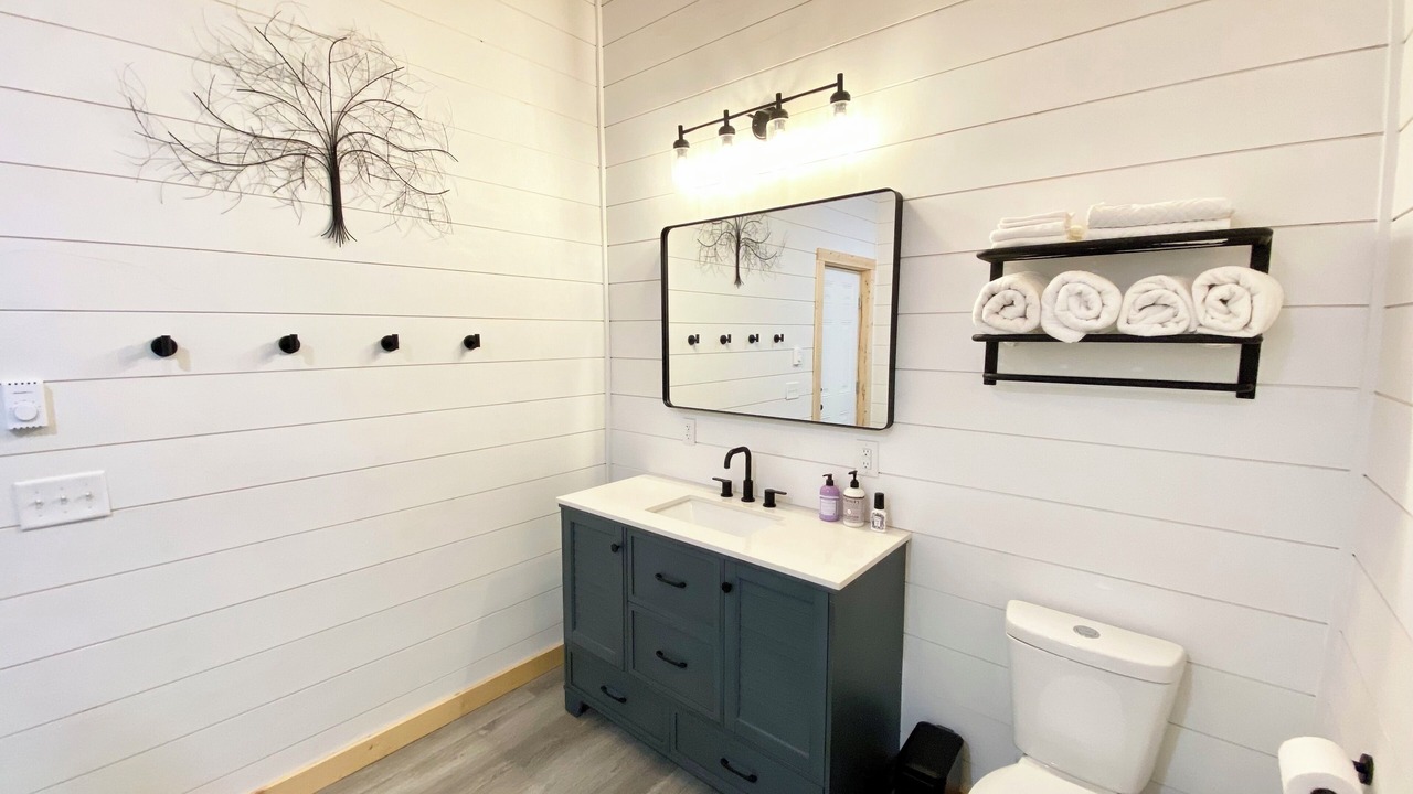 Photo of Bathroom in Todd