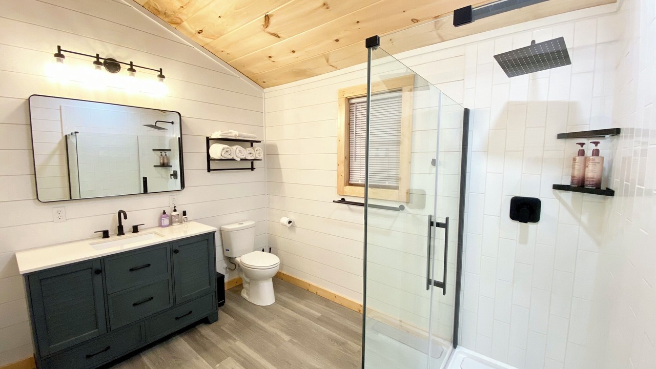 Photo of Bathroom in Todd