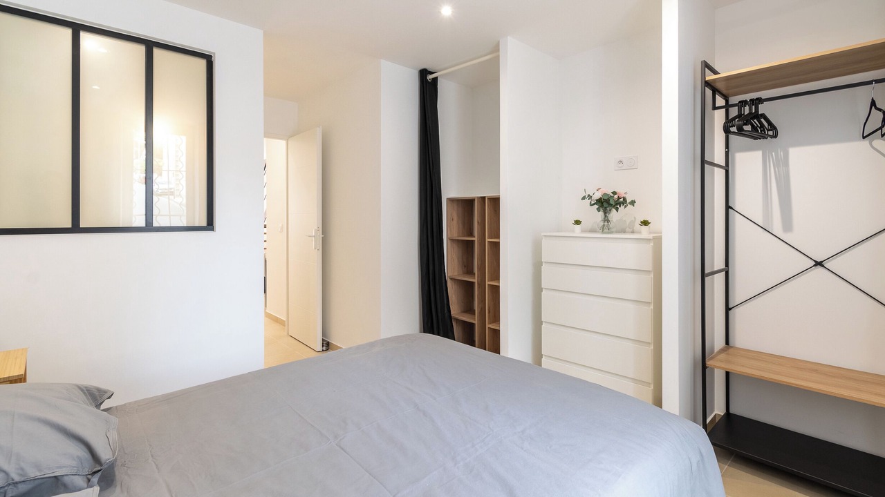 Photo of Bedroom in 16th Arrondissement