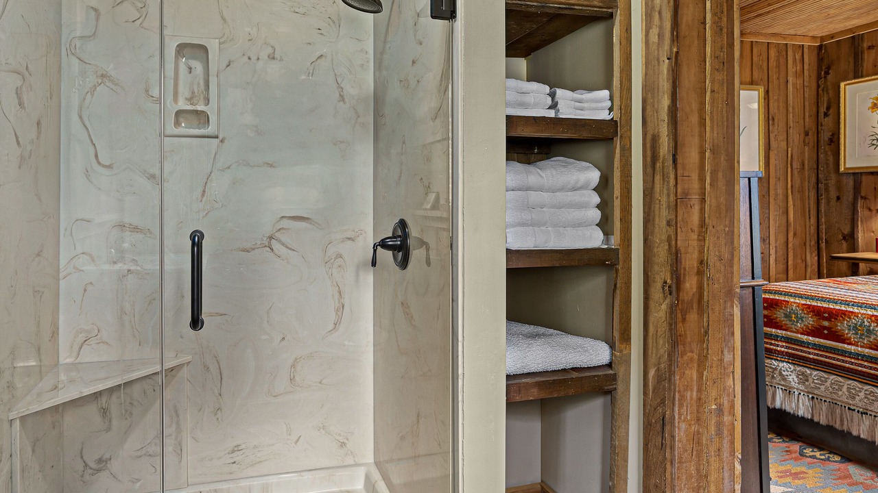 Photo of Bathroom in Topton