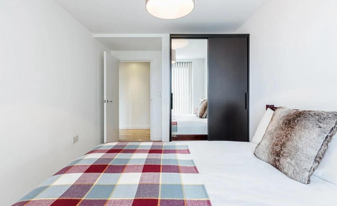 Photo of Bedroom in Aldgate