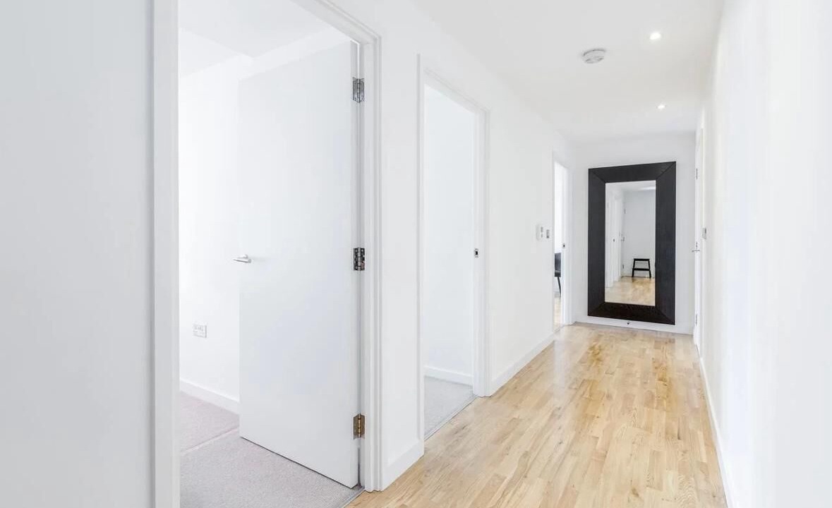 Photo of Others in Aldgate