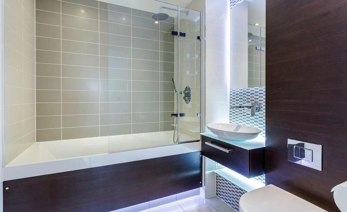 Photo of Bathroom in Aldgate