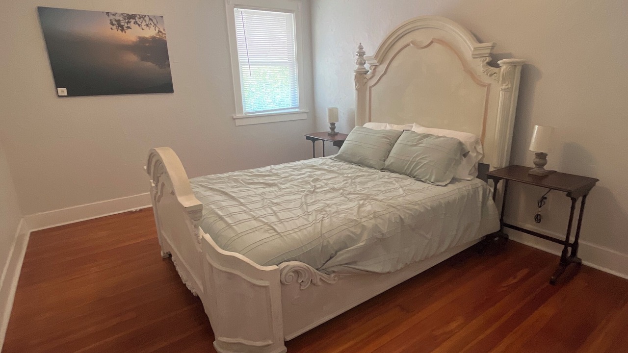 Photo of Bedroom in Mineral Wells