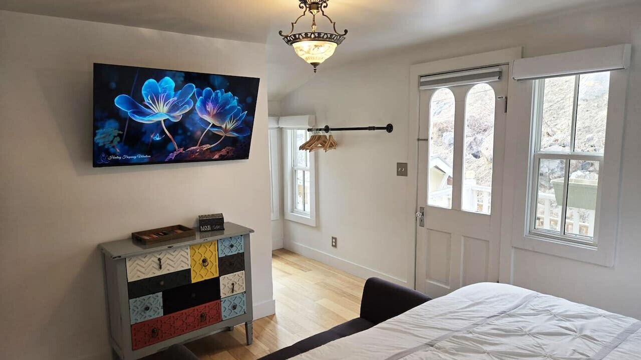 Photo of Bedroom in Historic District