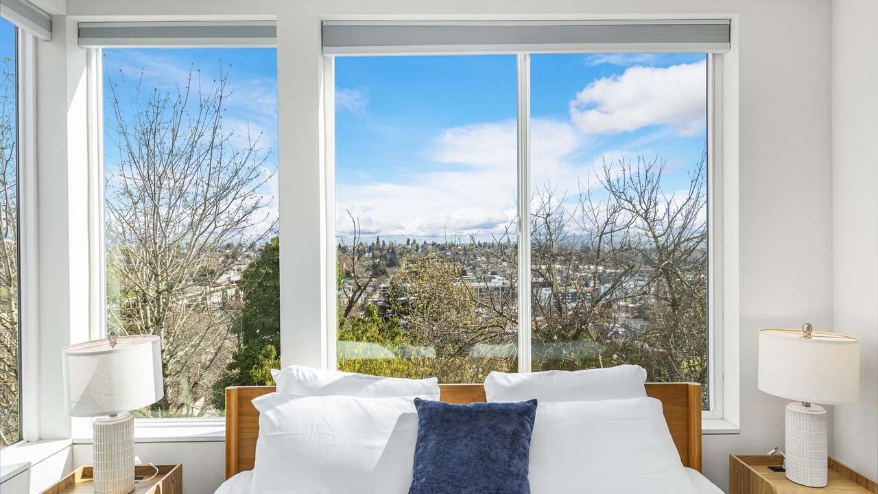 Photo of Bedroom in North Beacon Hill