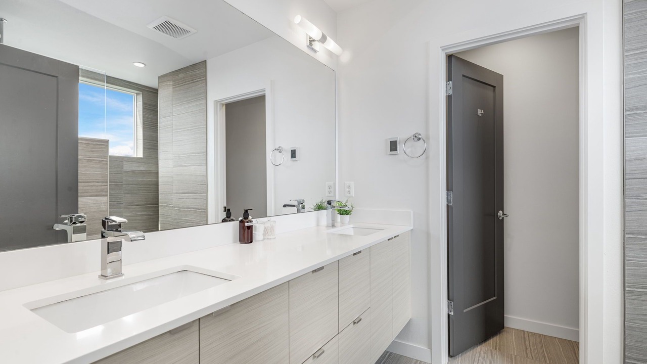 Photo of Bathroom in North Beacon Hill