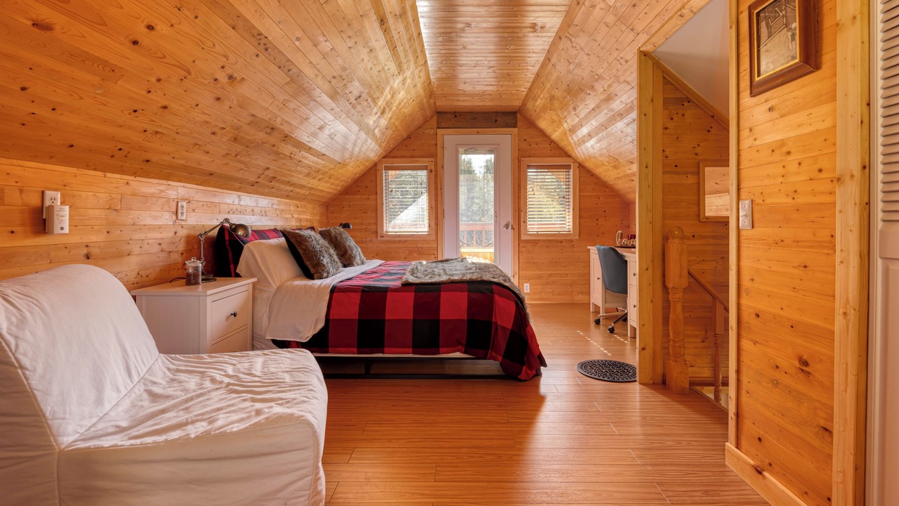 Photo of Bedroom in Saint-Lucien