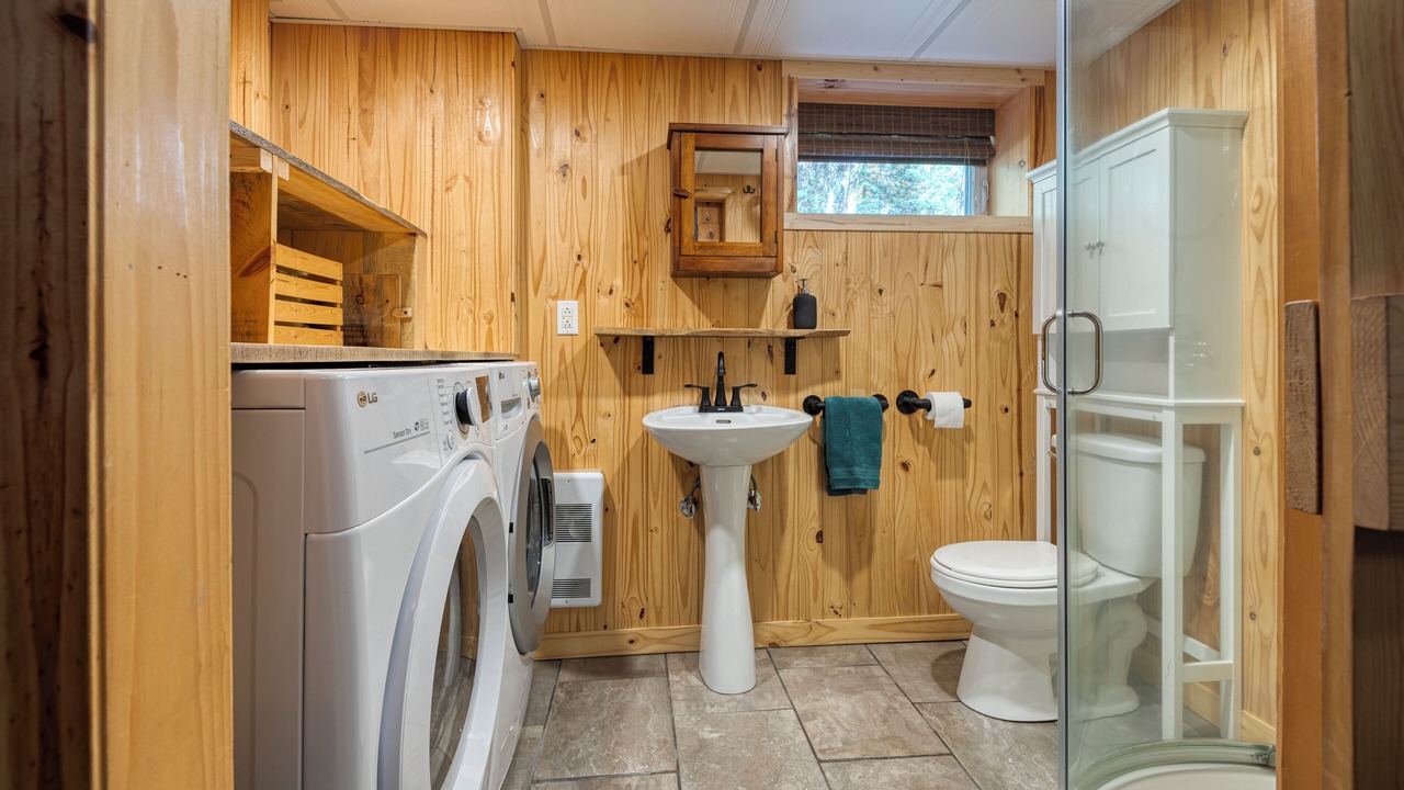 Photo of Bathroom in Saint-Lucien