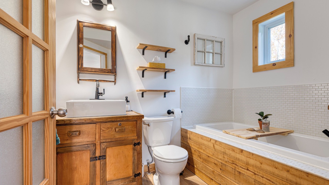 Photo of Bathroom in Saint-Lucien