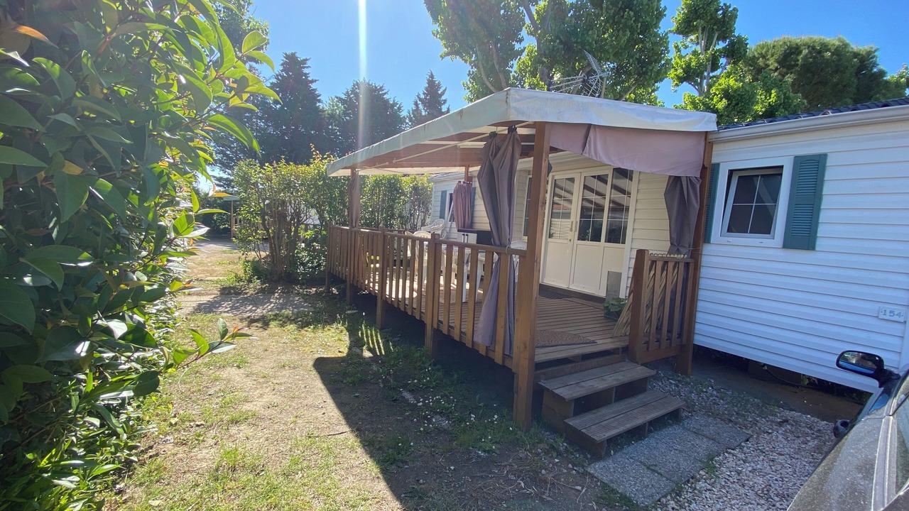 Photo of Outdoor in Lunel