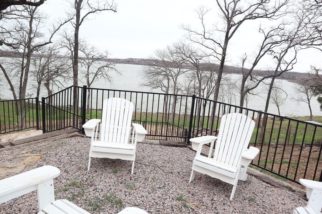 Photo of Outdoor in Hickory Creek