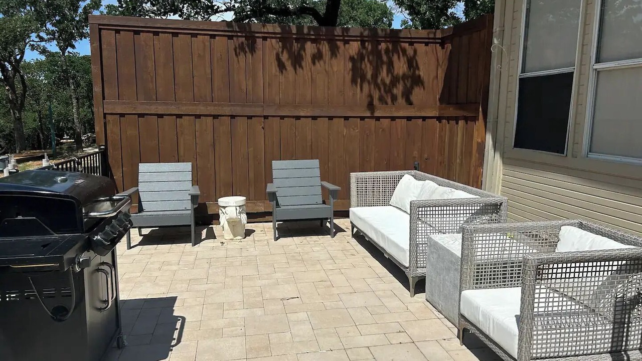 Photo of Patio Balcony in Hickory Creek