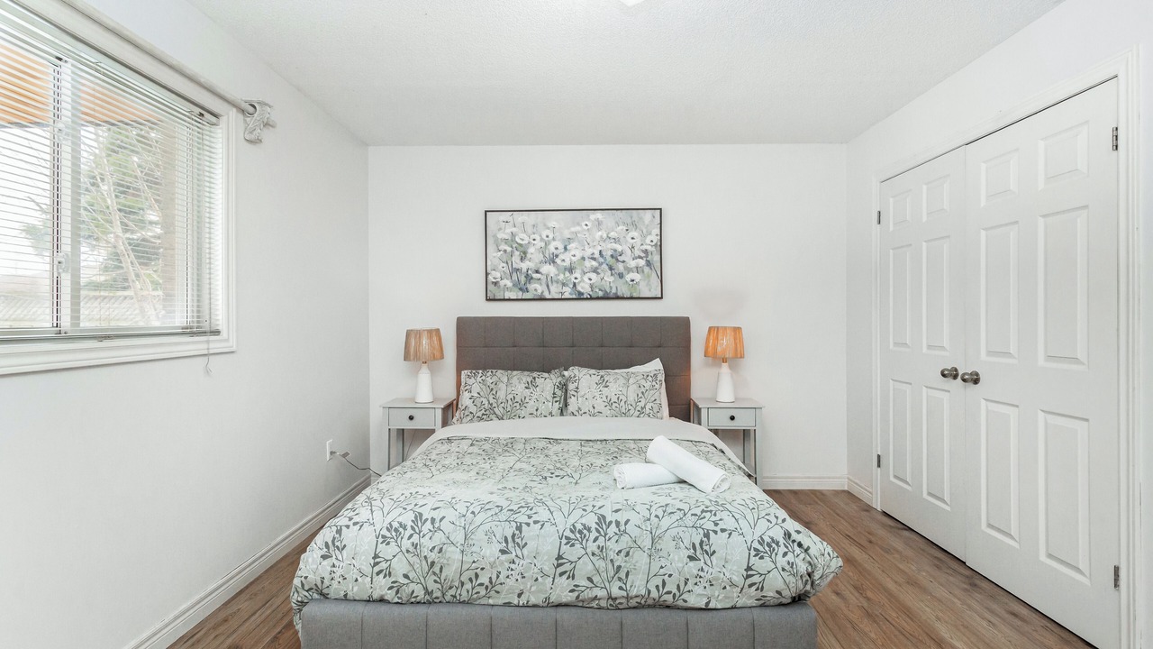 Photo of Bedroom in Stoney Creek