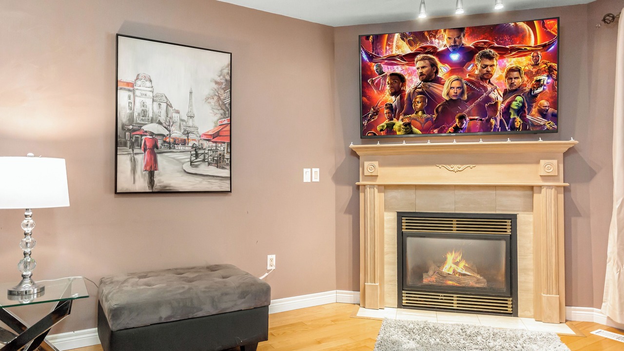 Photo of Livingroom in Stoney Creek