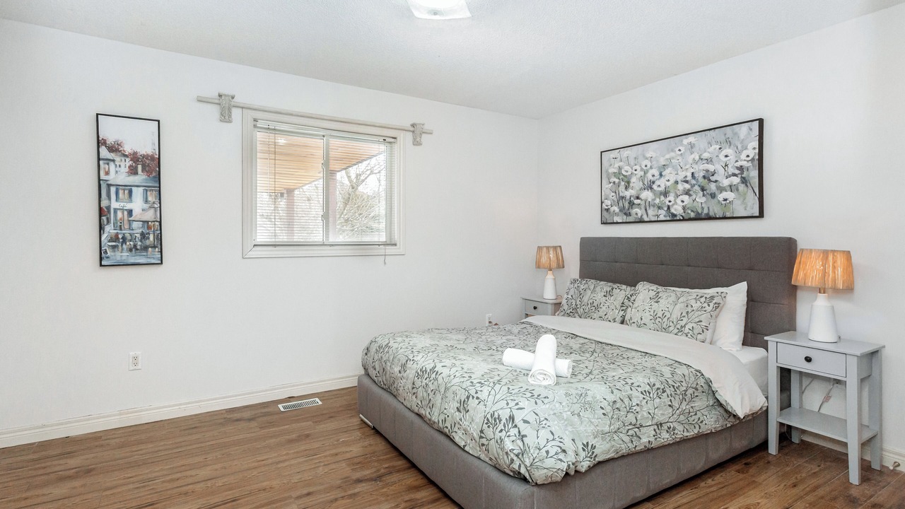 Photo of Bedroom in Stoney Creek