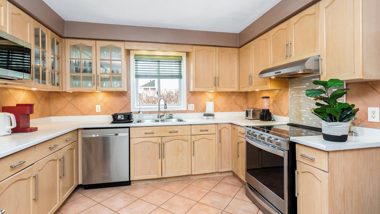 Photo of Kitchen in Stoney Creek