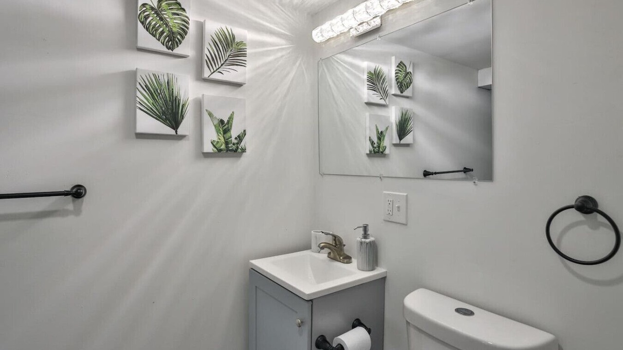 Photo of Bathroom in Maryland Heights