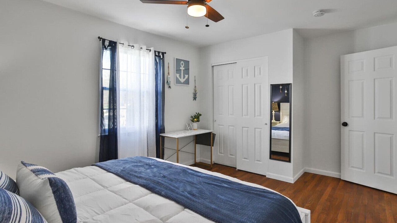 Photo of Bedroom in Maryland Heights