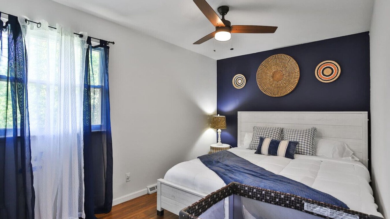 Photo of Bedroom in Maryland Heights