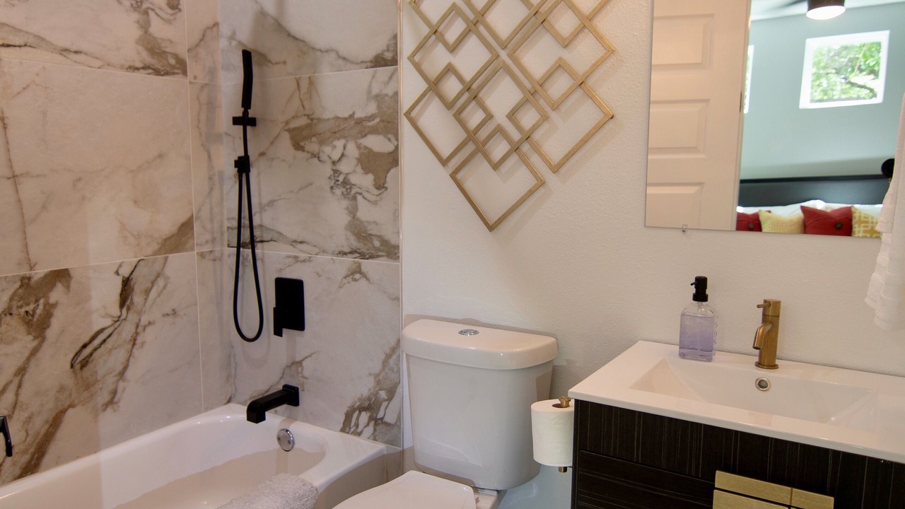 Photo of Bathroom in Cherrywood