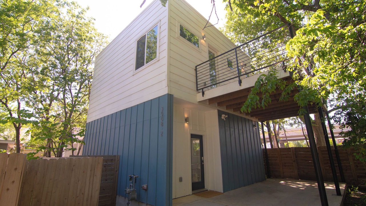 Photo of Outdoor in Cherrywood