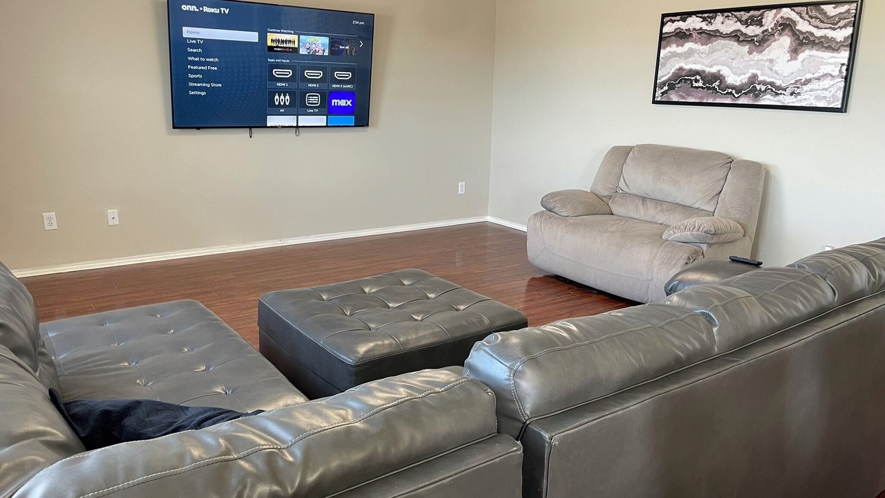 Photo of Livingroom in Wetmore