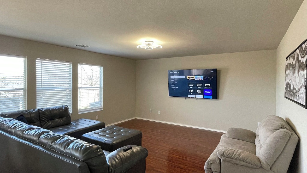 Photo of Livingroom in Wetmore