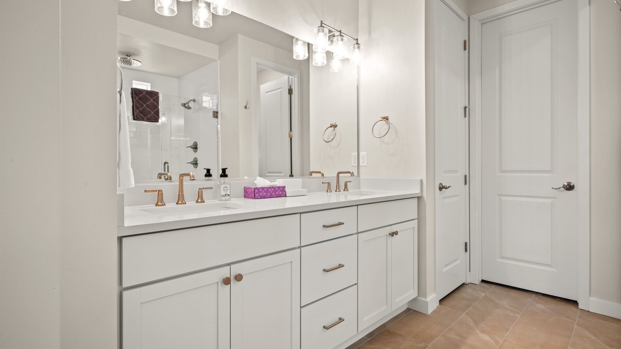 Photo of Bathroom in Mountain Green