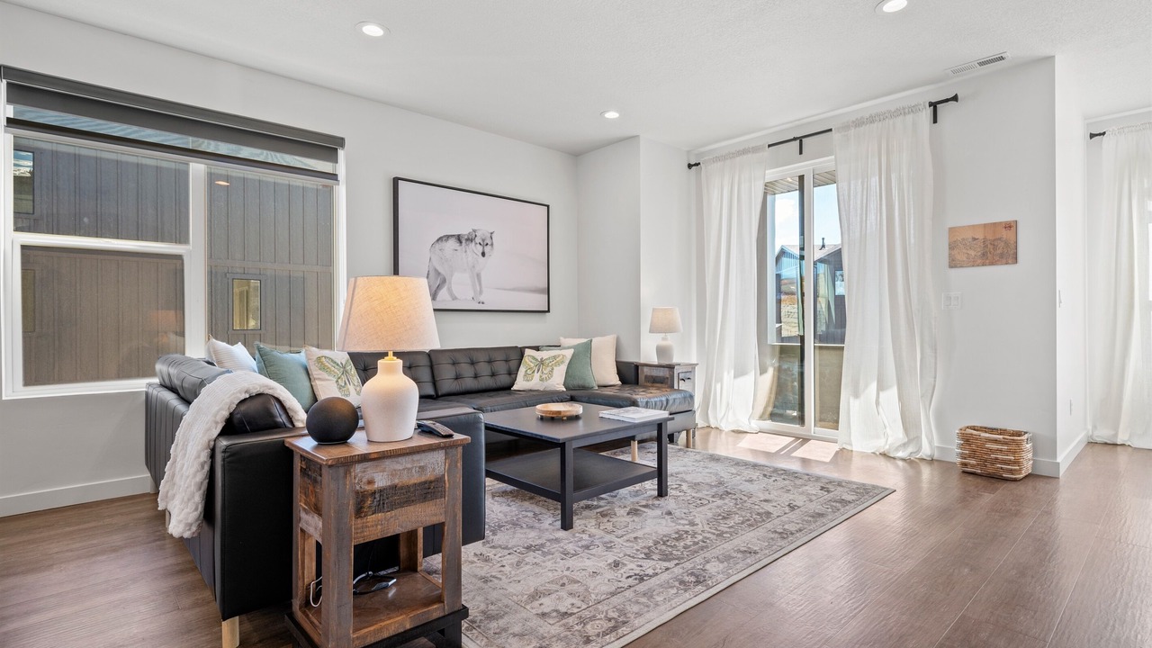 Photo of Bedroom in Mountain Green