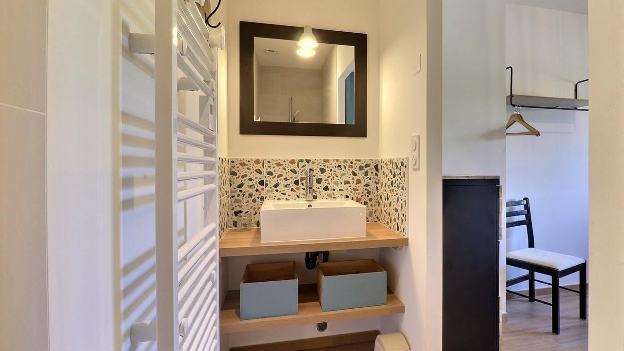 Photo of Bathroom in Saint-Meloir-des-Ondes