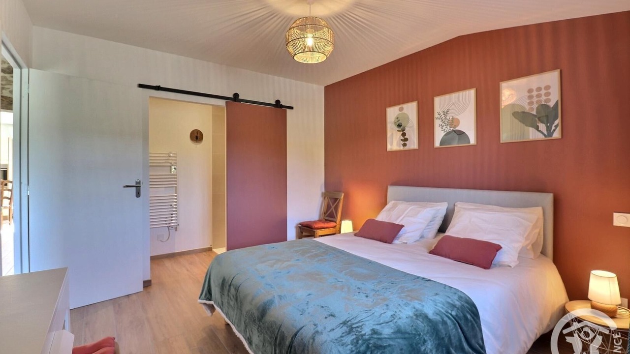 Photo of Bedroom in Saint-Meloir-des-Ondes