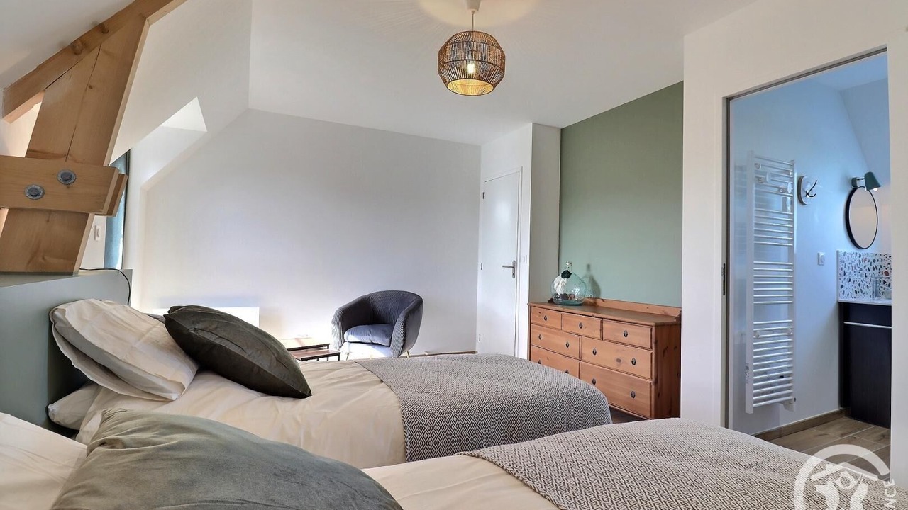 Photo of Bedroom in Saint-Meloir-des-Ondes