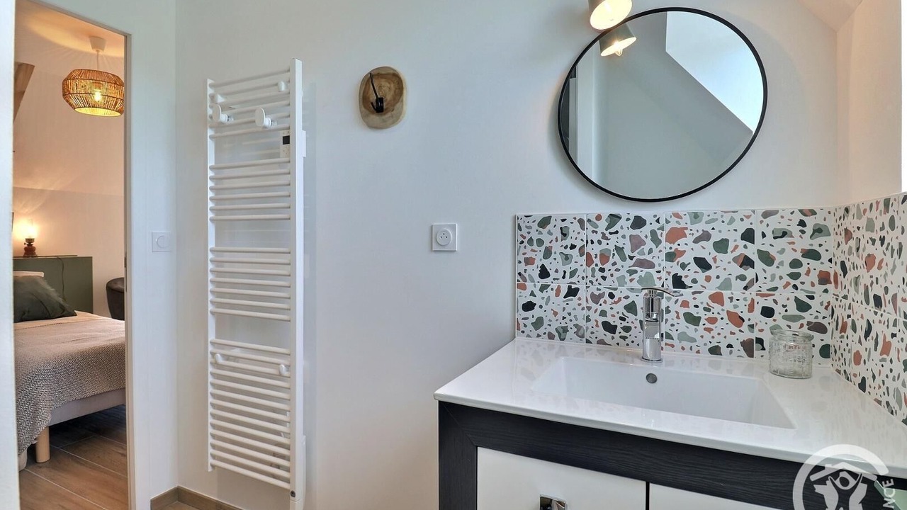 Photo of Bedroom in Saint-Meloir-des-Ondes