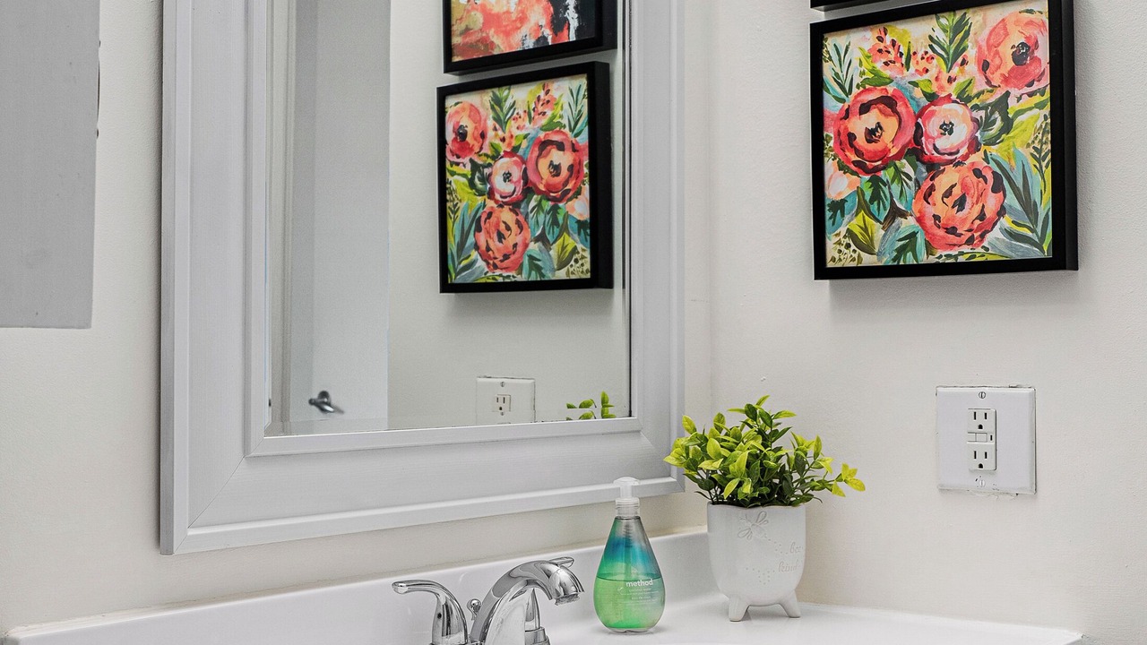 Photo of Bathroom in Cedarbrae