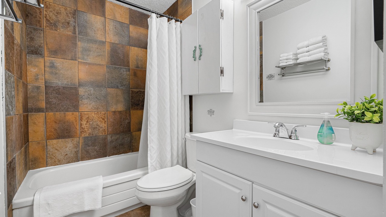 Photo of Bathroom in Cedarbrae