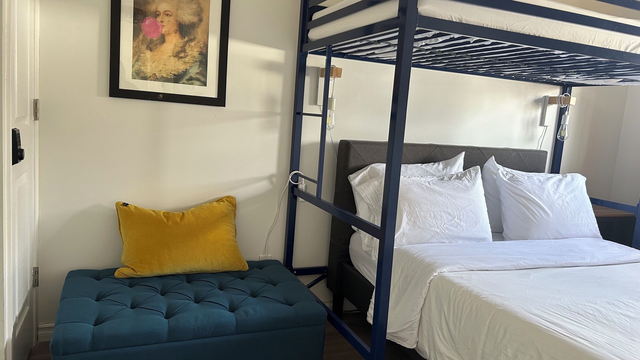 Photo of Bedroom in Cedarbrae